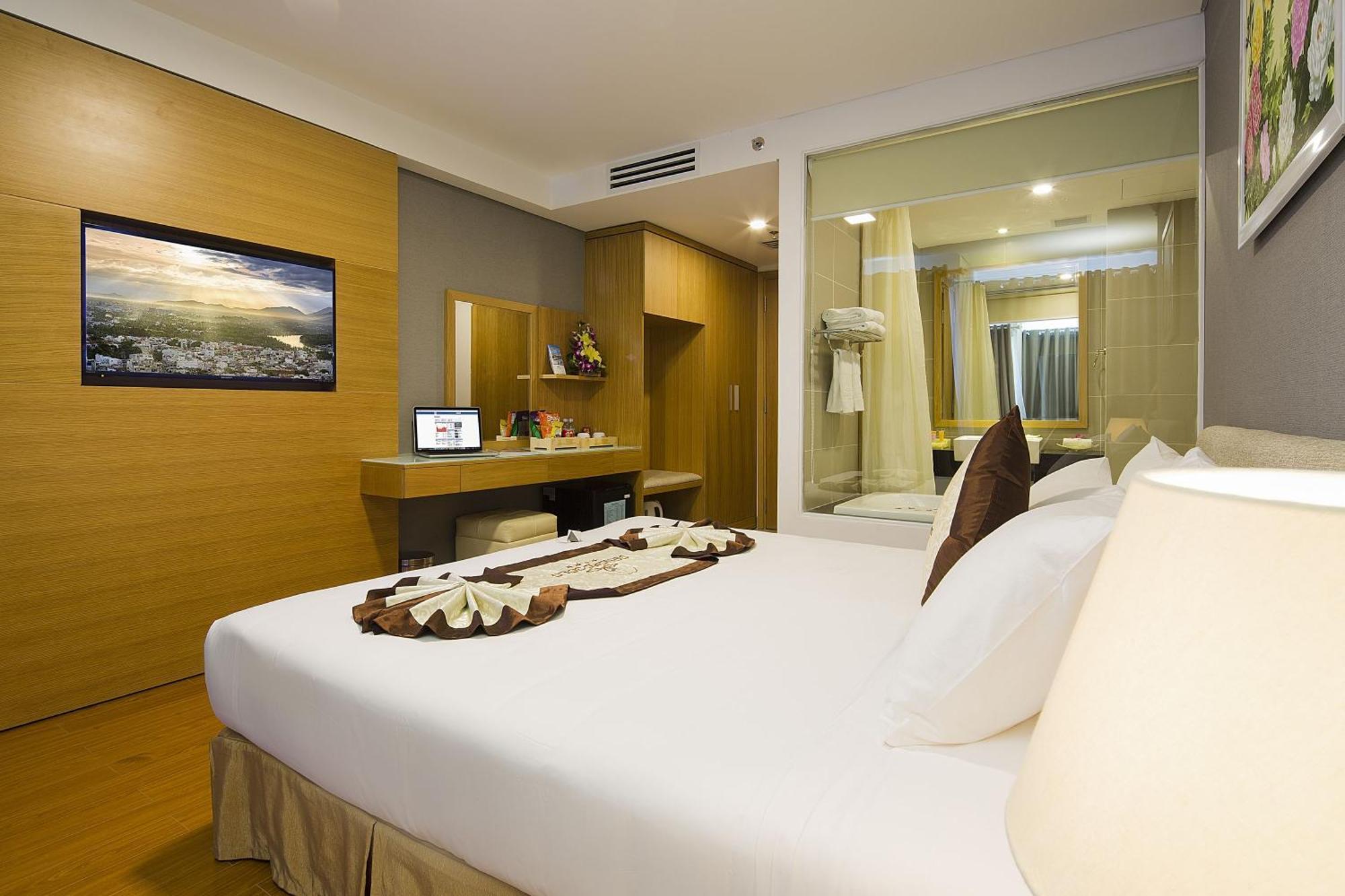 Dendro Gold Hotel Nha Trang Exterior photo