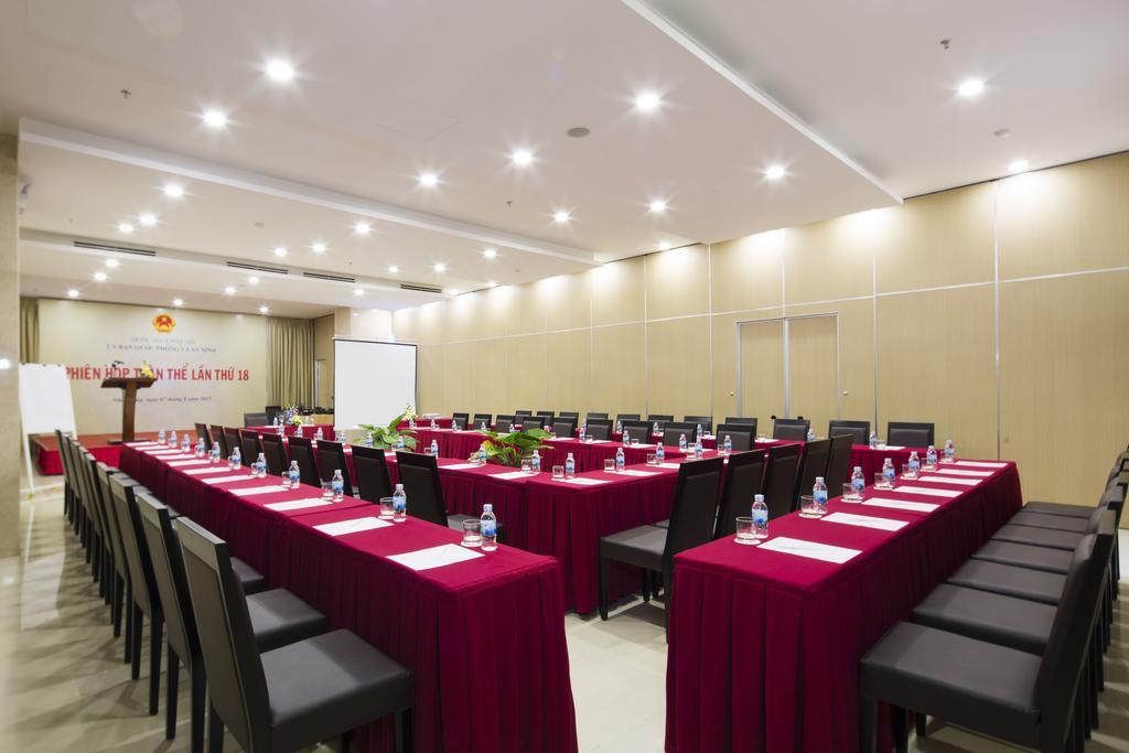 Dendro Gold Hotel Nha Trang Exterior photo