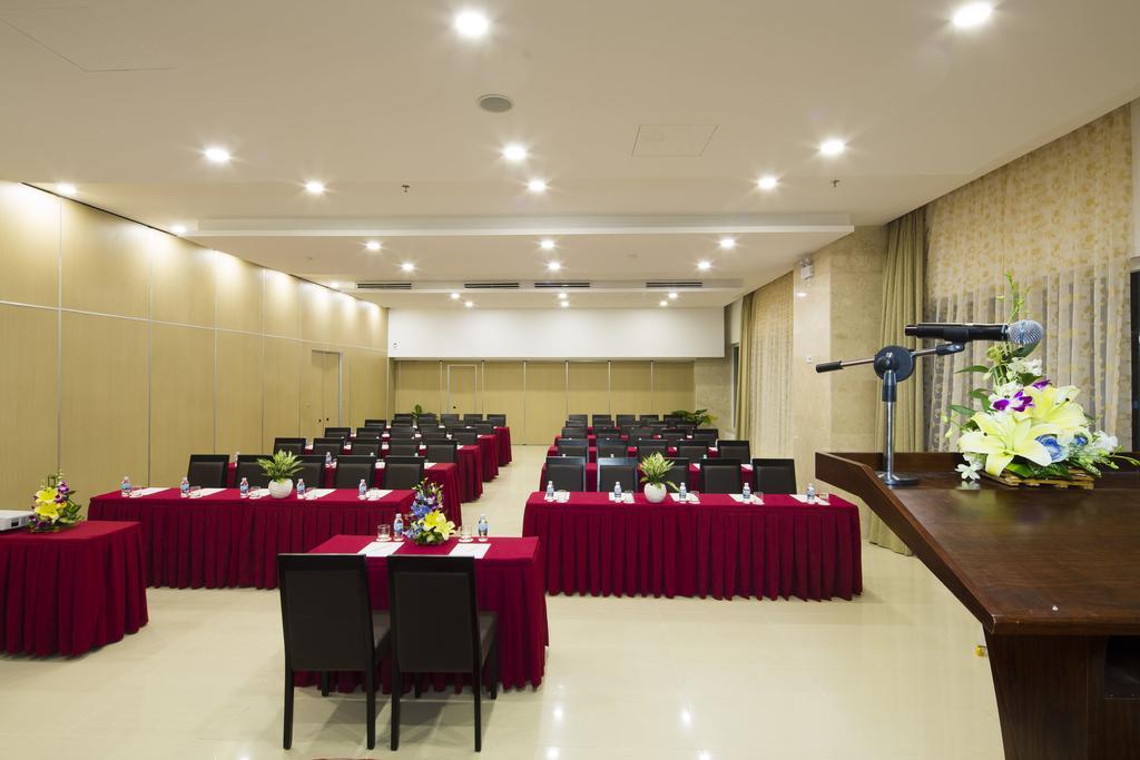 Dendro Gold Hotel Nha Trang Exterior photo