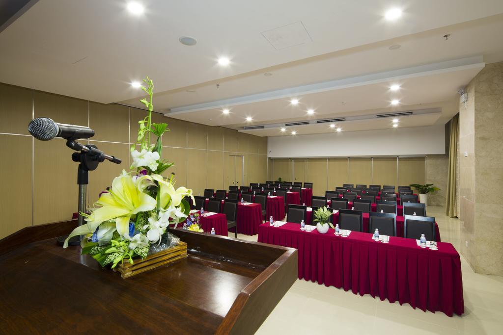 Dendro Gold Hotel Nha Trang Exterior photo