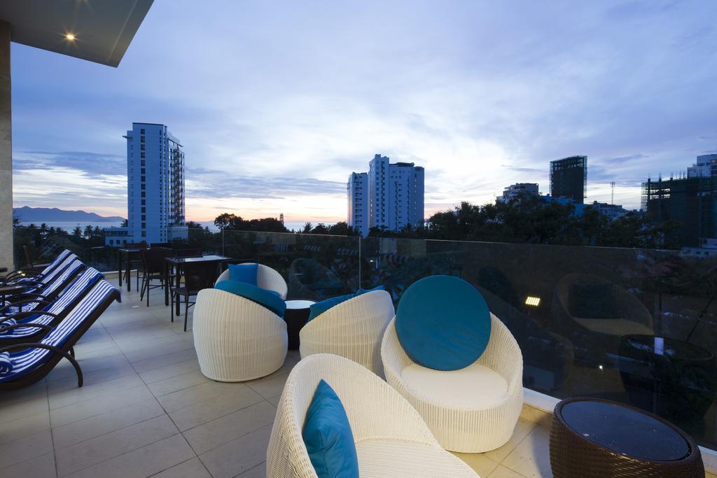 Dendro Gold Hotel Nha Trang Exterior photo