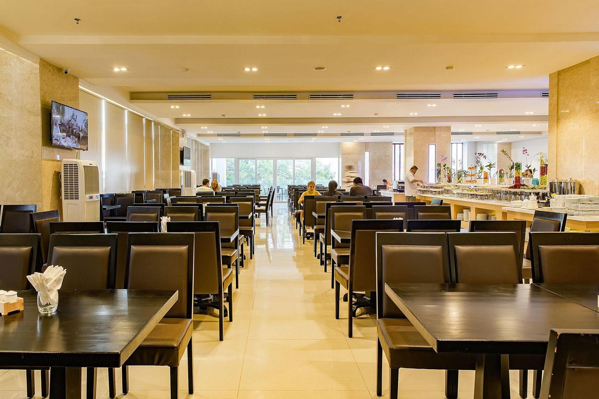 Dendro Gold Hotel Nha Trang Exterior photo